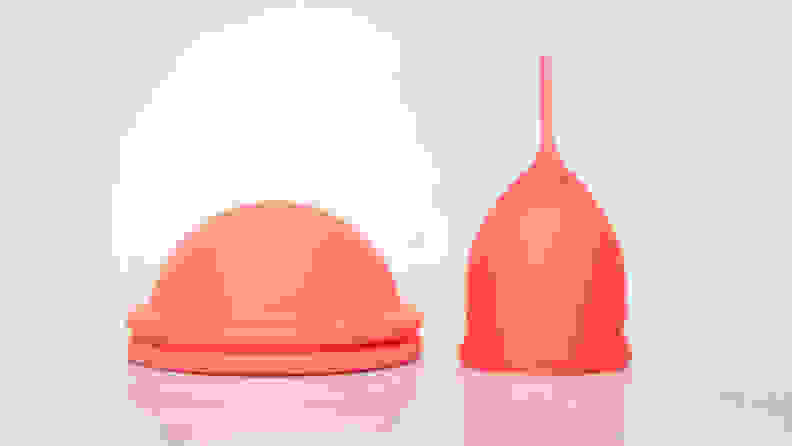 nixit menstrual disc and saalt menstrual cup