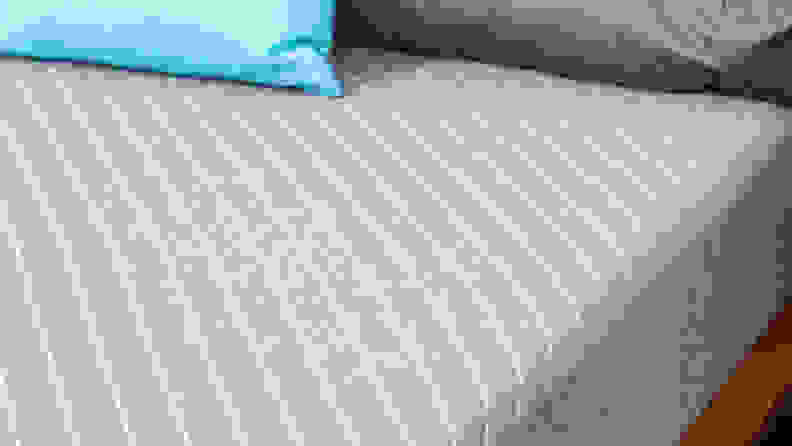 The cover of the Siena Memory Foam mattress.