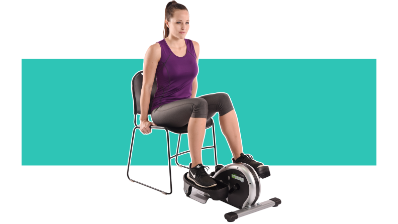 Woman seated using the Stamina InMotion E1000